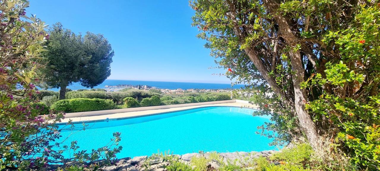 Vue Mer Imprenable Et Piscine Бандол Екстериор снимка